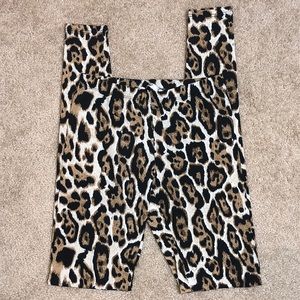 Trending! Cheetah Leggings